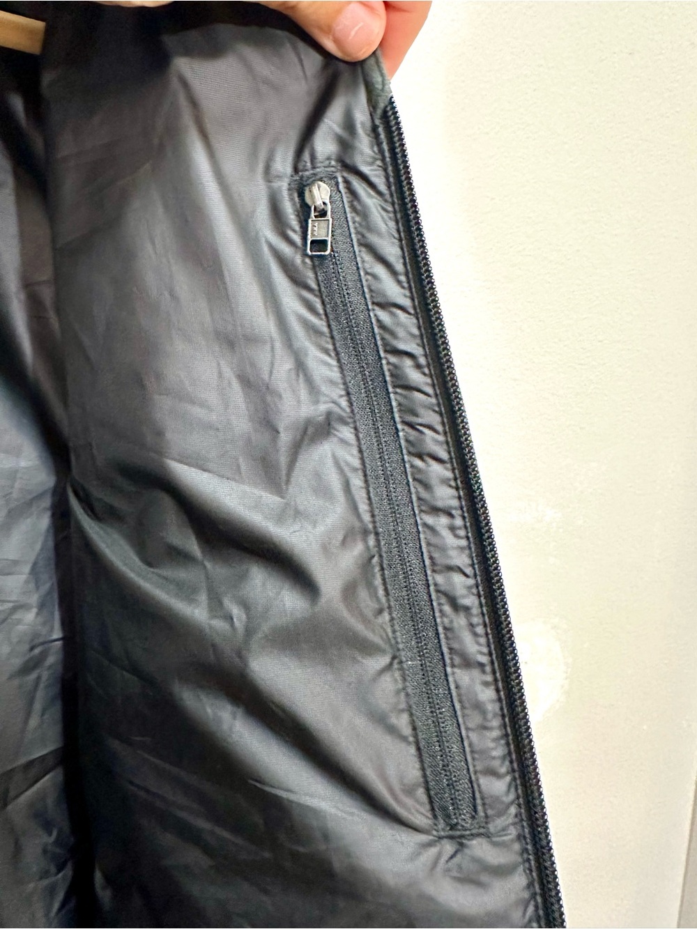 Patagonia Nano Puff Vest Black Men's Medium Lightweight Insulated Puffer Jacket - Picture 10 of 12